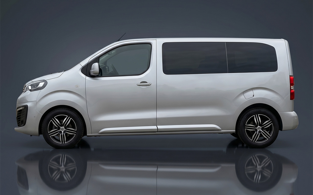 Peugeot Traveller 2017